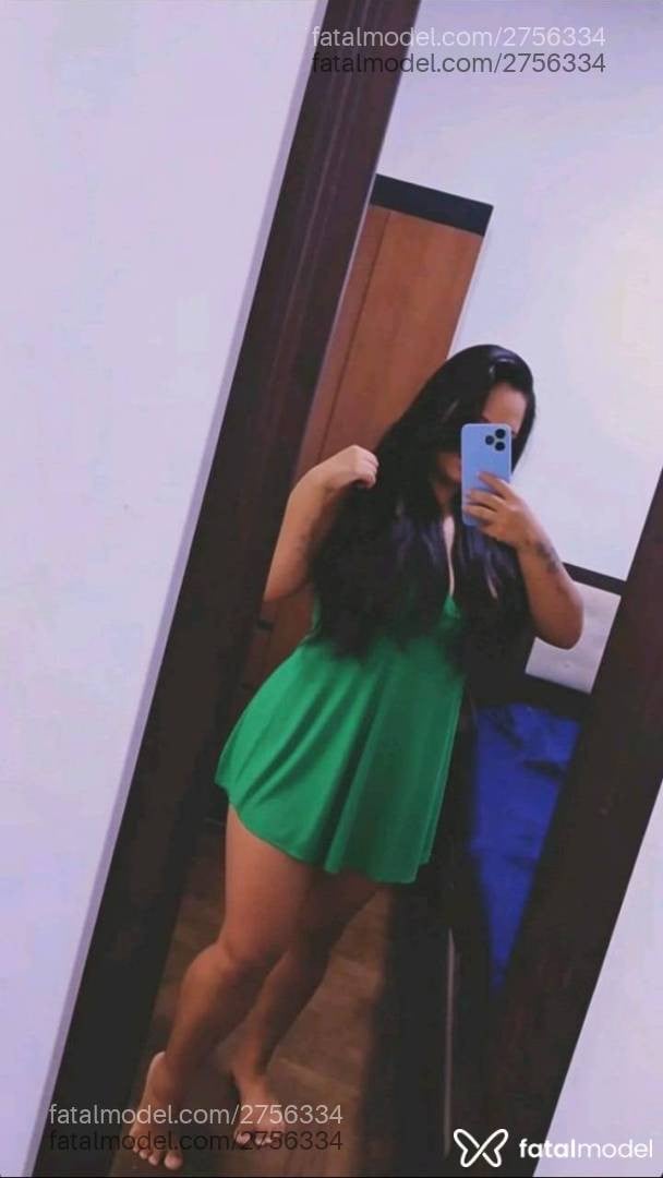 Acompanhante mulher com cabelo castanho de olhos castanhos em Nova Friburgo - Bia