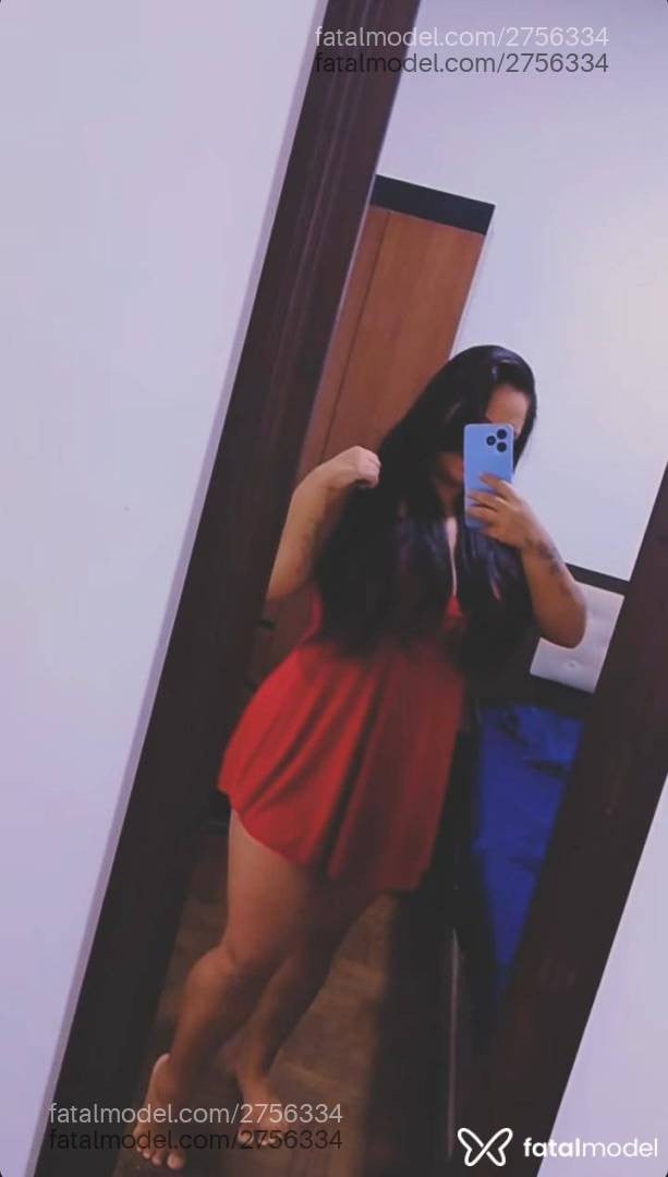 Acompanhante mulher com cabelo castanho de olhos castanhos em Nova Friburgo - Bia
