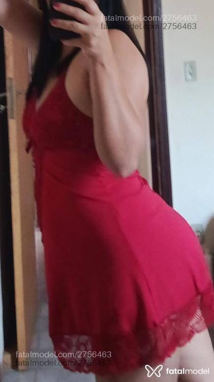 Acompanhante mulher com cabelo castanho de olhos castanhos - Victória Bella