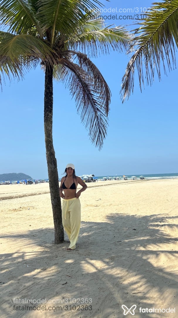 Acompanhante mulher morena (o) de olhos castanhos em Indaiatuba - Isa Marques