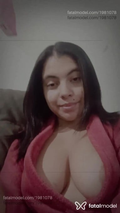 Acompanhante mulher morena (o) de olhos castanhos em Virtual - Maria