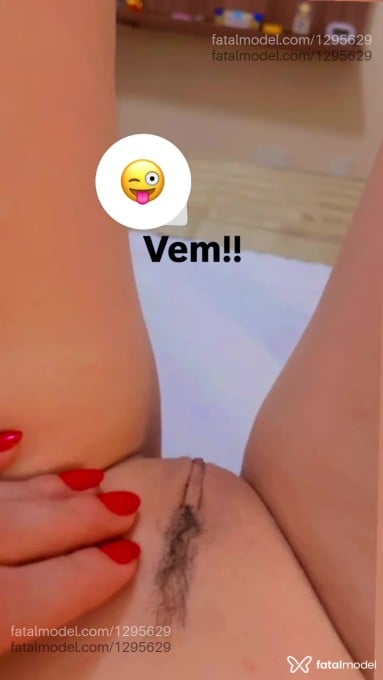 Acompanhante mulher loira (o) de olhos verdes em São Paulo - Yasmin Venture