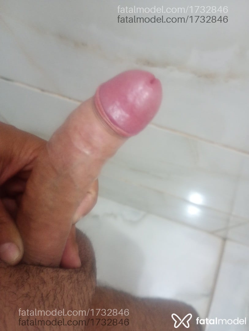 Acompanhante homem morena (o) de olhos pretos - Vitor