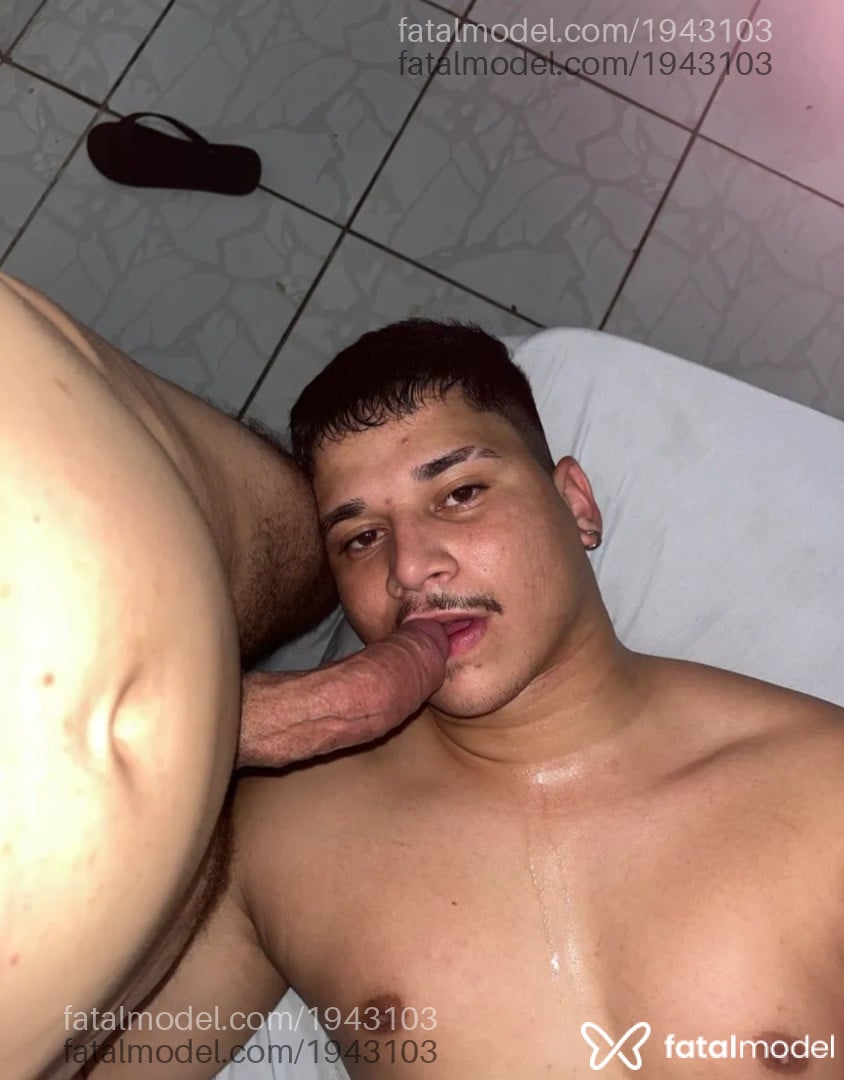 Acompanhante homem com cabelo castanho de olhos castanhos em Campinas Acompanhante homem com cabelo castanho de olhos castanhos em Campinas - Andre Campinas