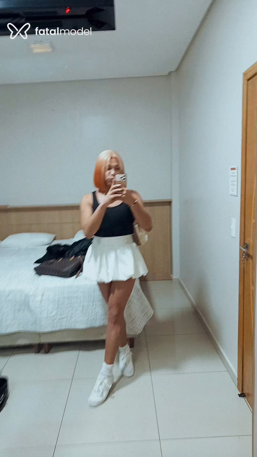 Acompanhante mulher trans com cabelo castanho de olhos castanhos em Cascavel Acompanhante mulher trans com cabelo castanho de olhos castanhos em Cascavel - Blanca