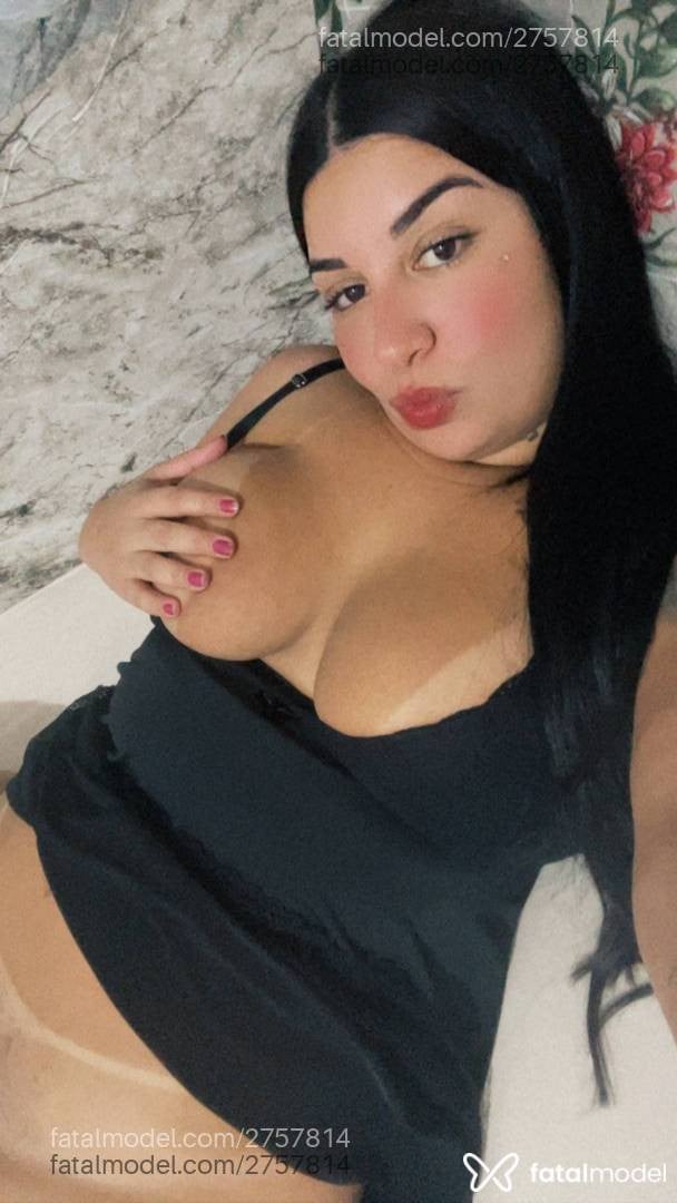 Acompanhante mulher morena (o) de olhos castanhos - Maju Oliveira Acompanhante mulher morena (o) de olhos castanhos - Maju Oliveira