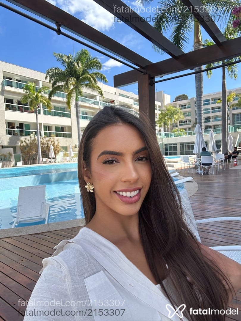 Acompanhante mulher morena (o) de olhos pretos em São Paulo - Luara