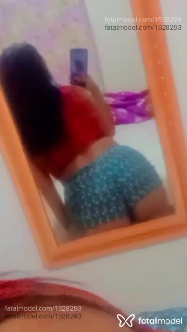Acompanhante mulher morena (o) de olhos castanhos em Cáceres - Indianara Ferrari