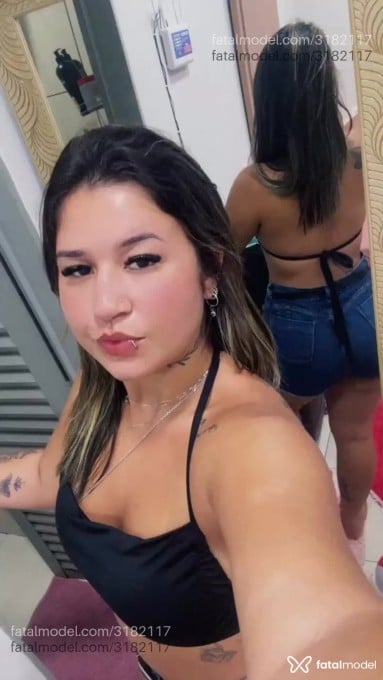 Acompanhante mulher com cabelo castanho de olhos castanhos em Lucas do Rio Verde - Estrelinha