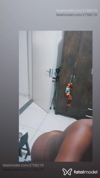 Acompanhante mulher morena (o) de olhos castanhos em Rio de Janeiro Acompanhante mulher morena (o) de olhos castanhos em Rio de Janeiro - Agatha