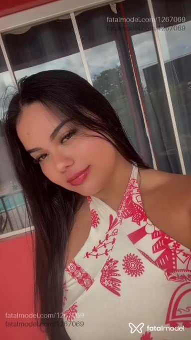Acompanhante mulher morena (o) de olhos castanhos em Uruará - Barreto