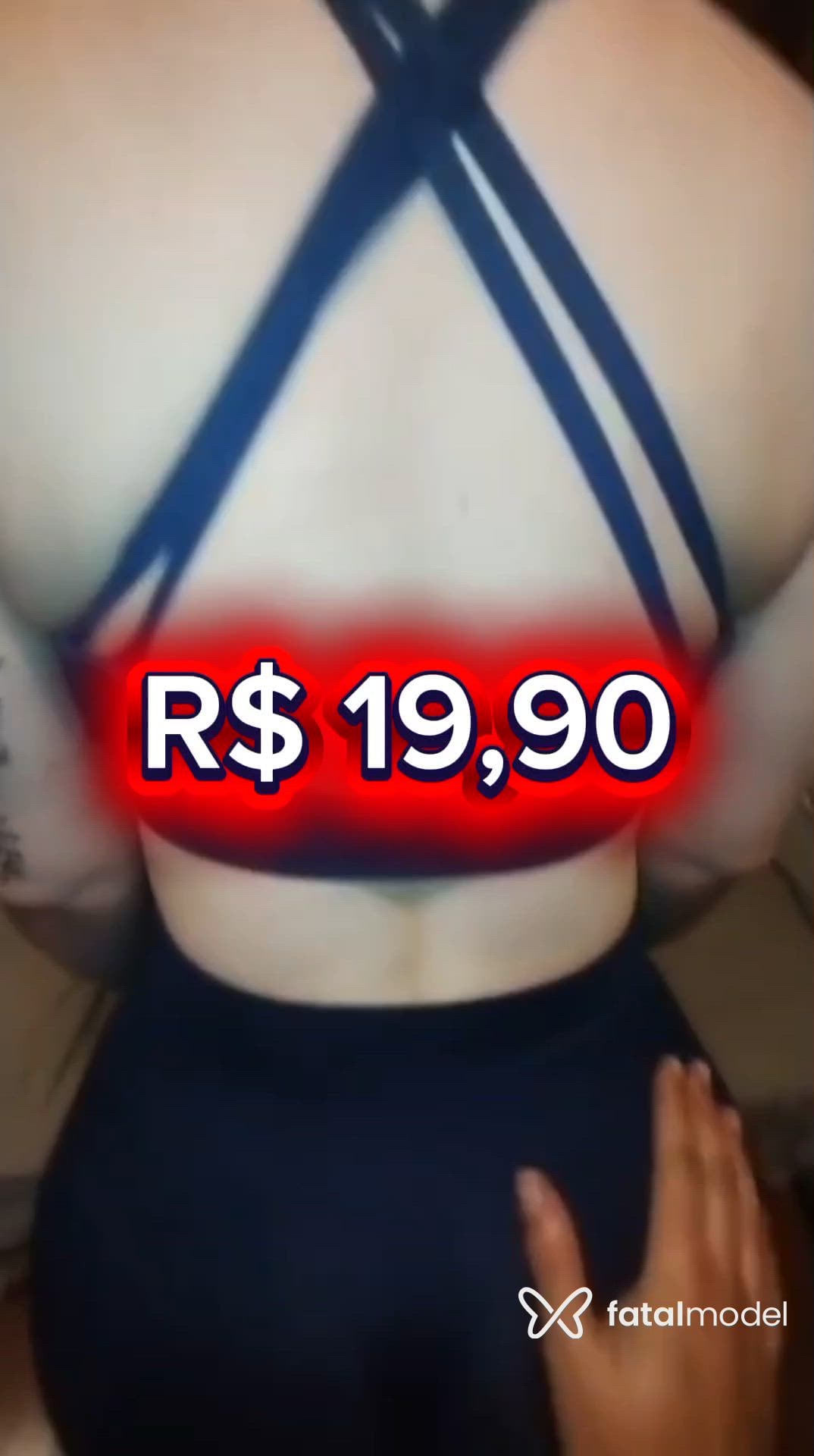 Acompanhante mulher com cabelo castanho de olhos verdes - Fernanda Rossi