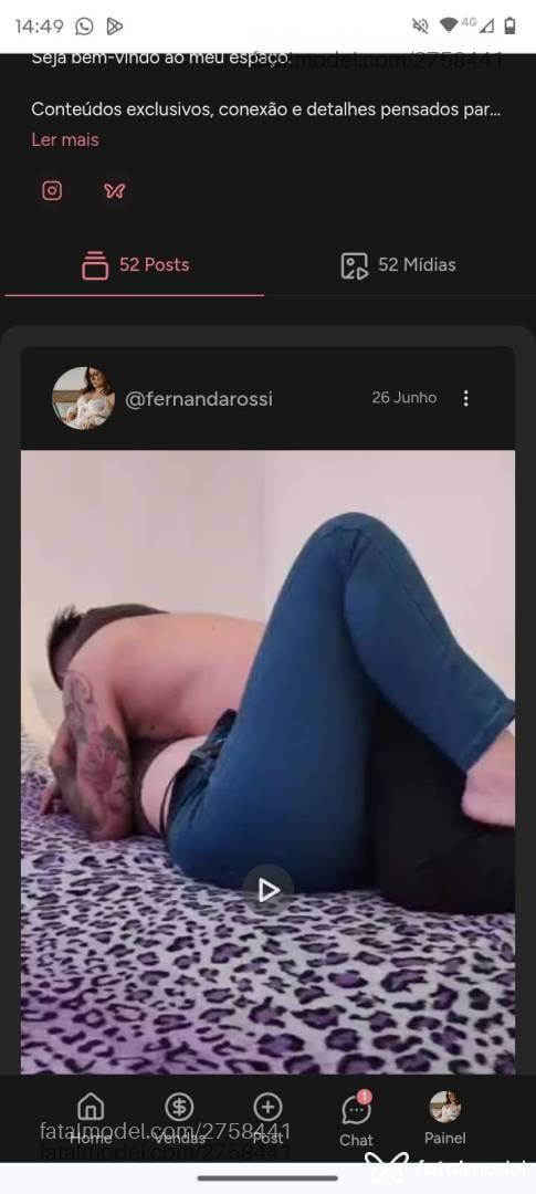 Acompanhante mulher com cabelo castanho de olhos verdes em Porto Alegre - Fernanda Rossi