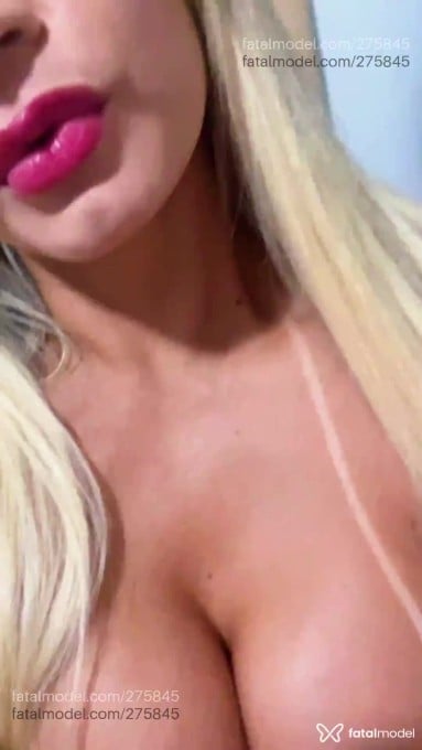 Acompanhante mulher loira (o) de olhos castanhos em Criciúma - Dani Venturini