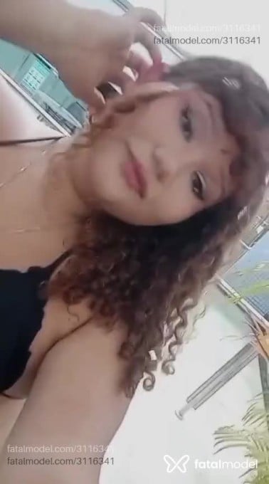 Acompanhante mulher trans com cabelo castanho de olhos castanhos - Bonequinhapassiva Acompanhante mulher trans com cabelo castanho de olhos castanhos - Bonequinhapassiva