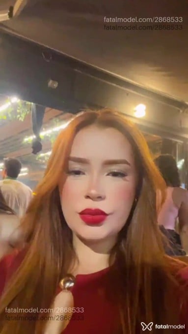 Acompanhante mulher ruiva (o) de olhos castanhos em Brusque - Bella