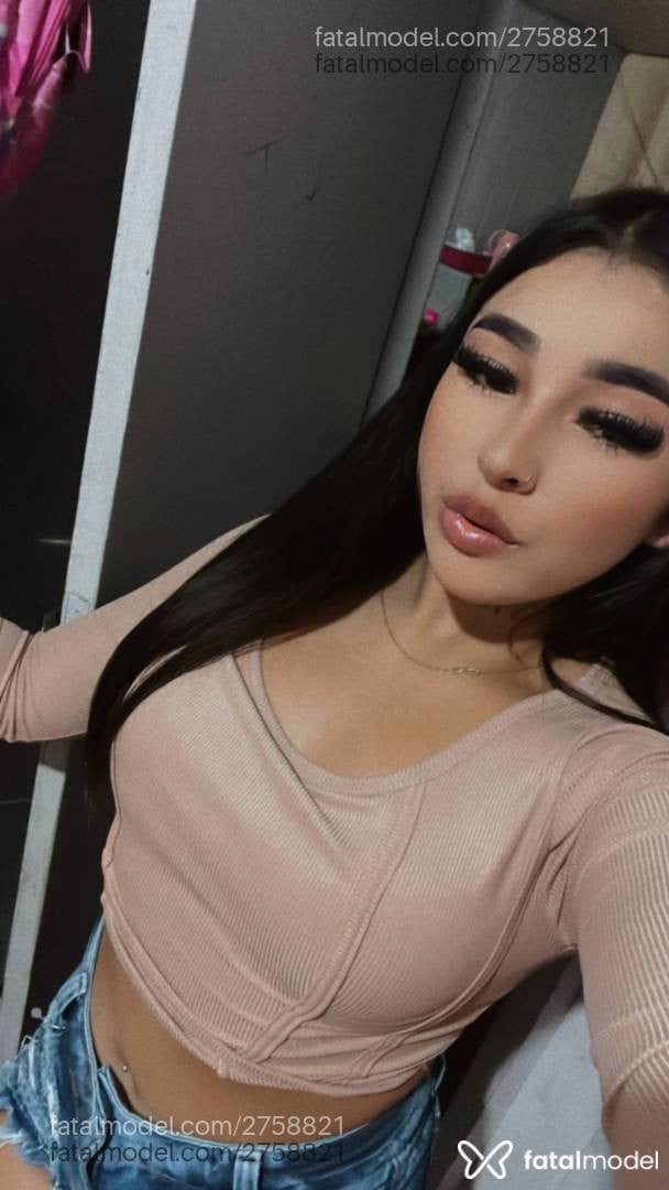 Acompanhante mulher morena (o) de olhos pretos em São José - Brenda Fernandes
