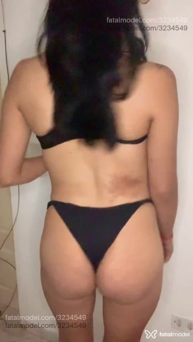 Acompanhante mulher trans com cabelo castanho de olhos mel em São Paulo - Saore Alves