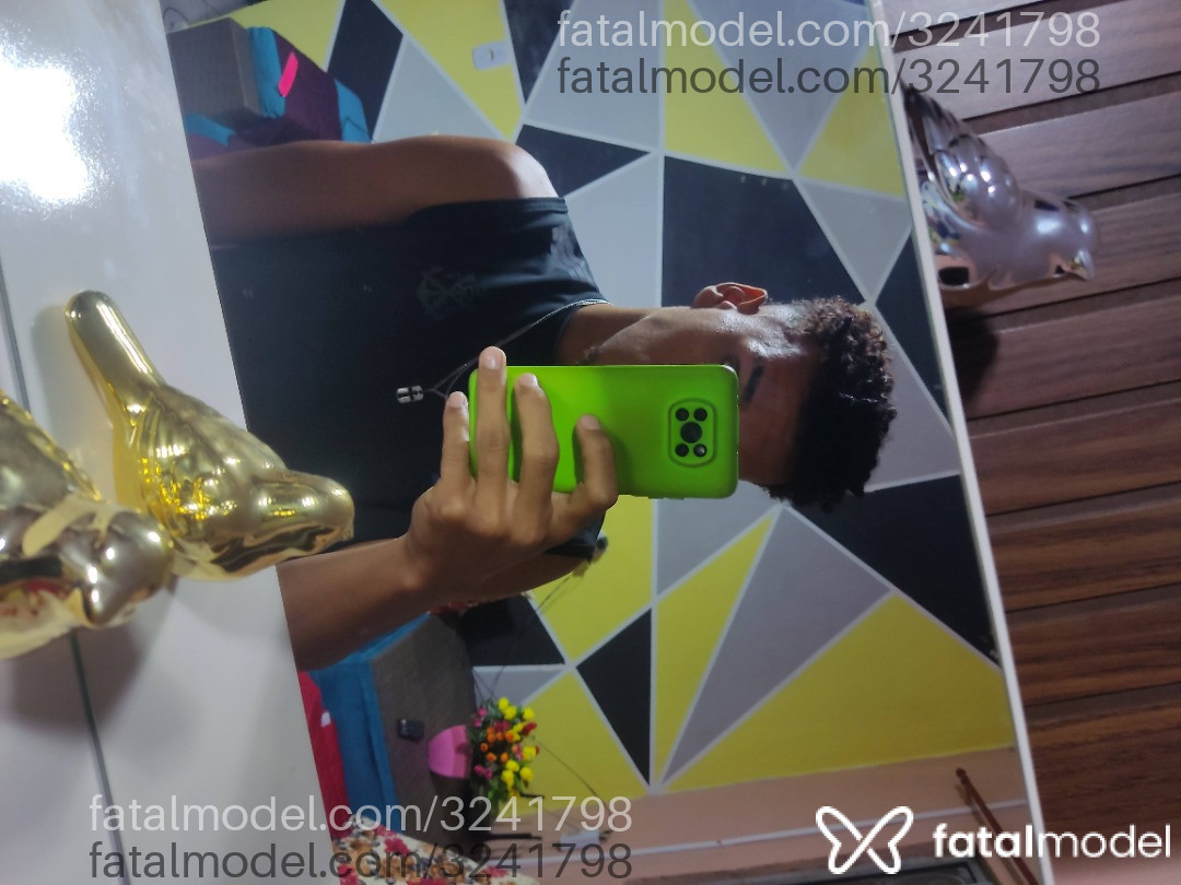 Acompanhante homem com cabelo colorido de olhos pretos em Camaragibe - Alex