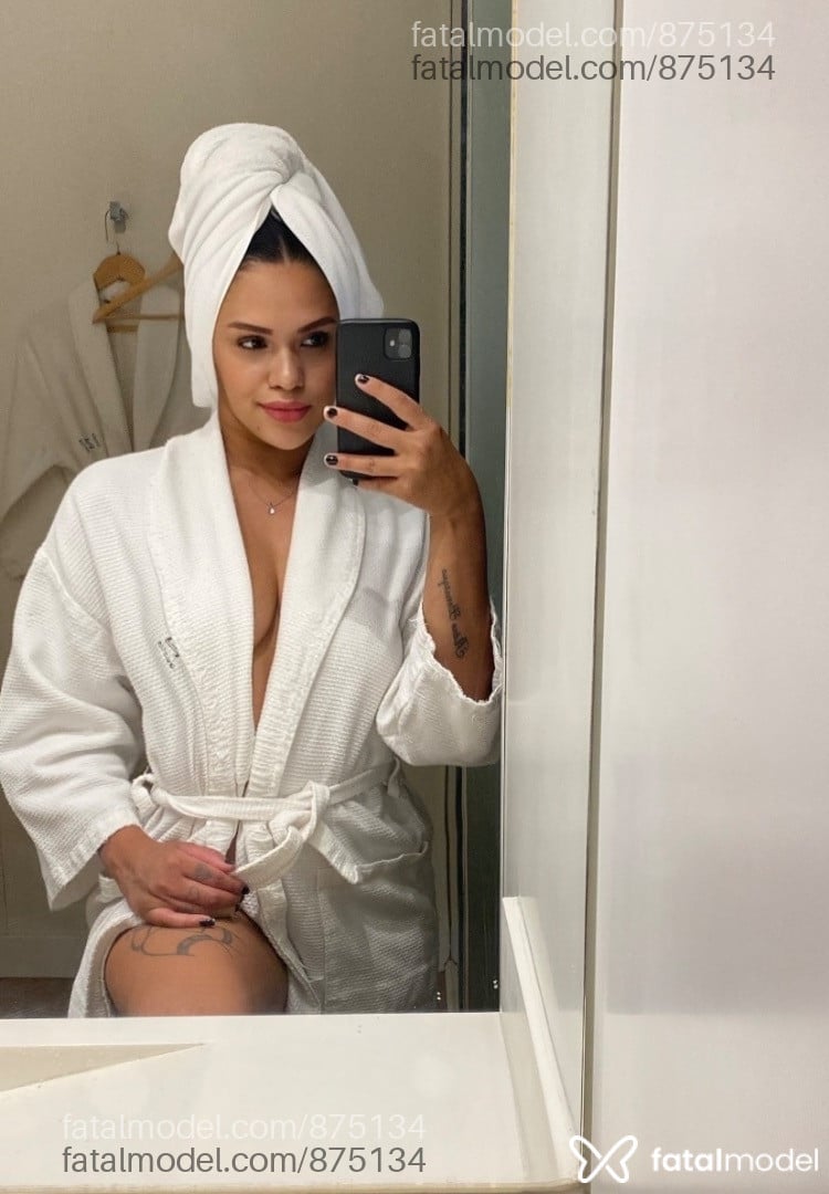 Acompanhante mulher morena (o) de olhos castanhos em Santo André - Nina