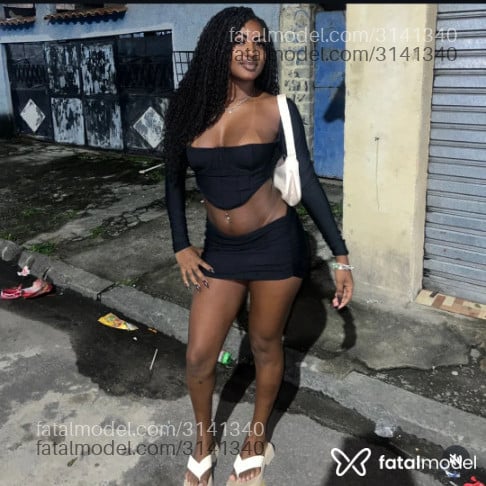 Acompanhante mulher morena (o) de olhos pretos em Volta Redonda Acompanhante mulher morena (o) de olhos pretos em Volta Redonda - Leticia