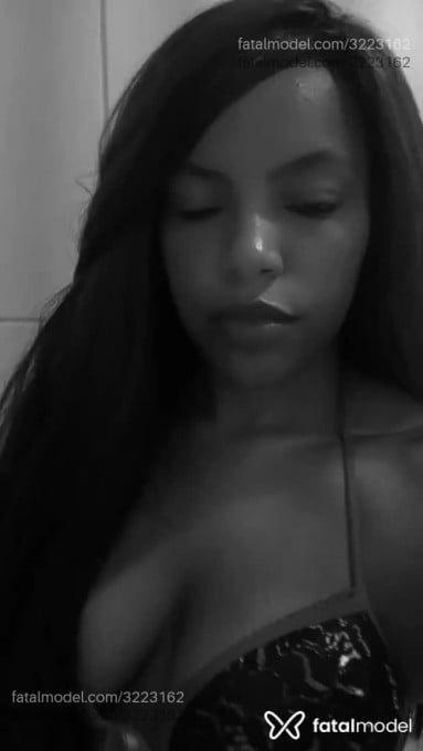 Acompanhante mulher morena (o) de olhos pretos em Aracaju - Panter