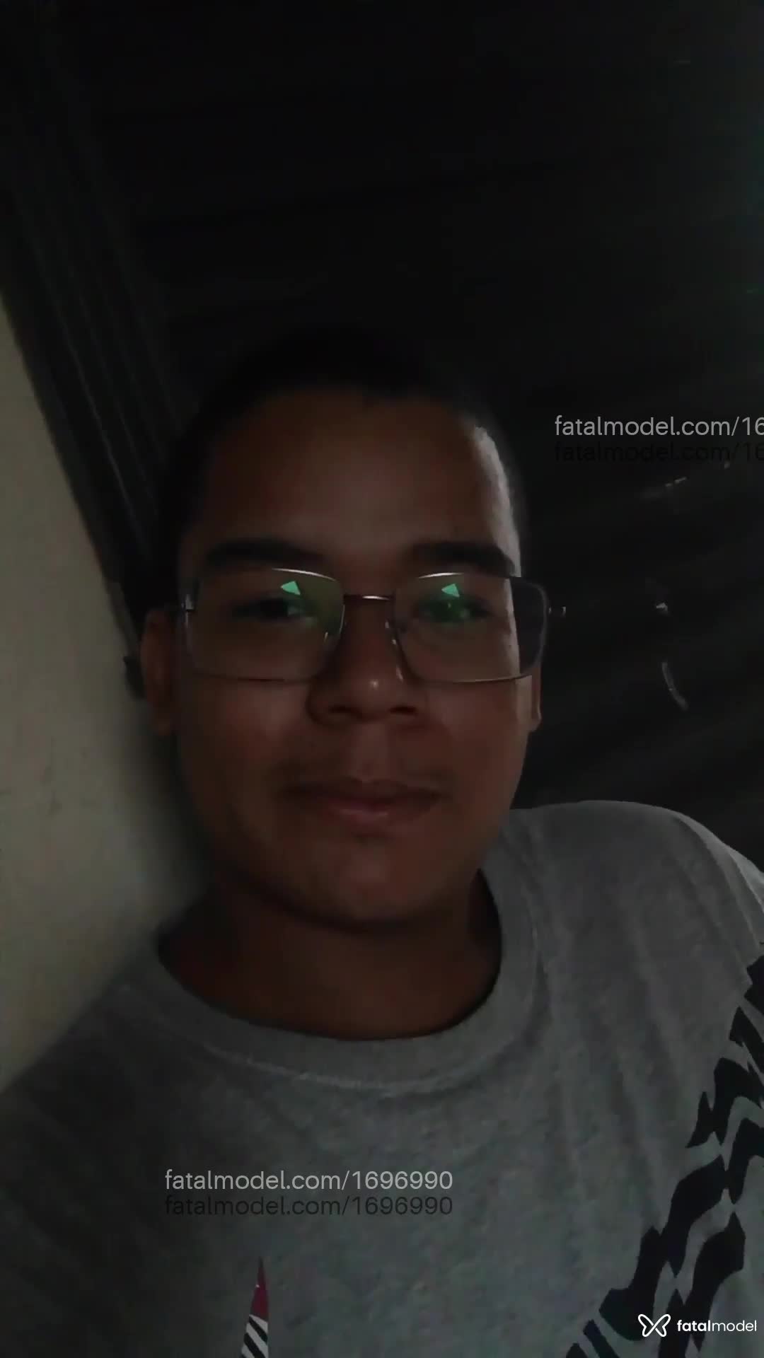 Acompanhante homem morena (o) de olhos castanhos em Rondonópolis Acompanhante homem morena (o) de olhos castanhos em Rondonópolis - Doguinha