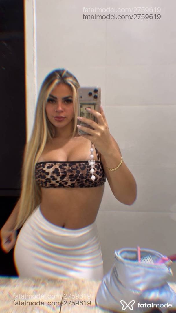 Acompanhante mulher loira (o) de olhos castanhos - Melissa Santos
