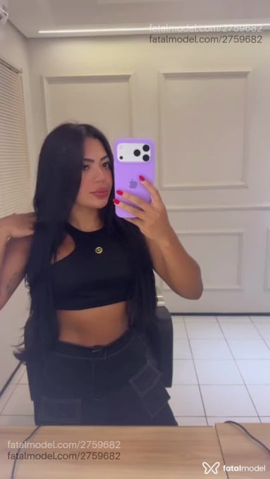 Acompanhante mulher com cabelo castanho de olhos pretos em Caruaru - Elisa