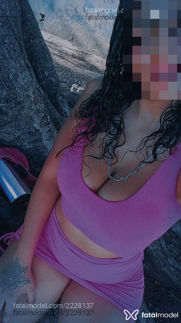Acompanhante mulher com cabelo castanho de olhos castanhos em Porto Alegre - Juliana
