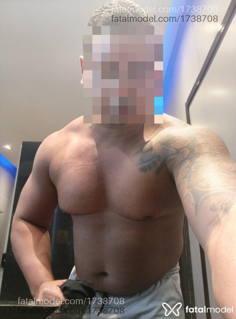 Acompanhante homem morena (o) de olhos pretos em Itapema - DOM RAMON