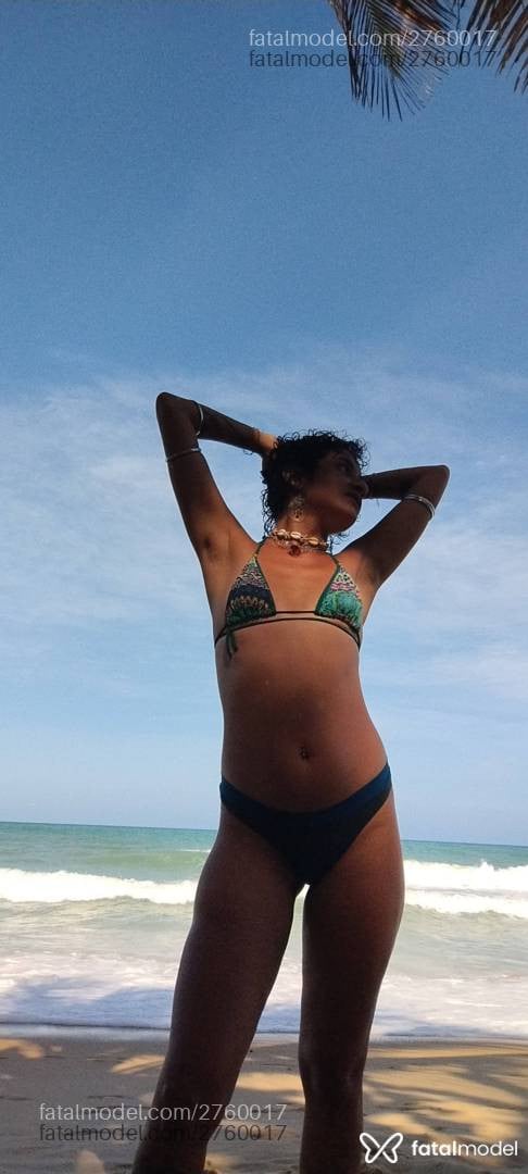 Acompanhante mulher com cabelo castanho de olhos castanhos em João Pessoa Acompanhante mulher com cabelo castanho de olhos castanhos em João Pessoa - Verona