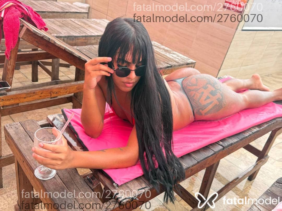 Acompanhante mulher trans morena (o) de olhos pretos em Jijoca de Jericoacoara - Rebecca