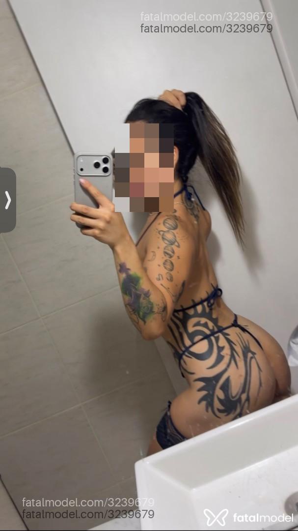 Acompanhante mulher morena (o) de olhos castanhos em Florianópolis Acompanhante mulher morena (o) de olhos castanhos em Florianópolis - Patricia Ferre