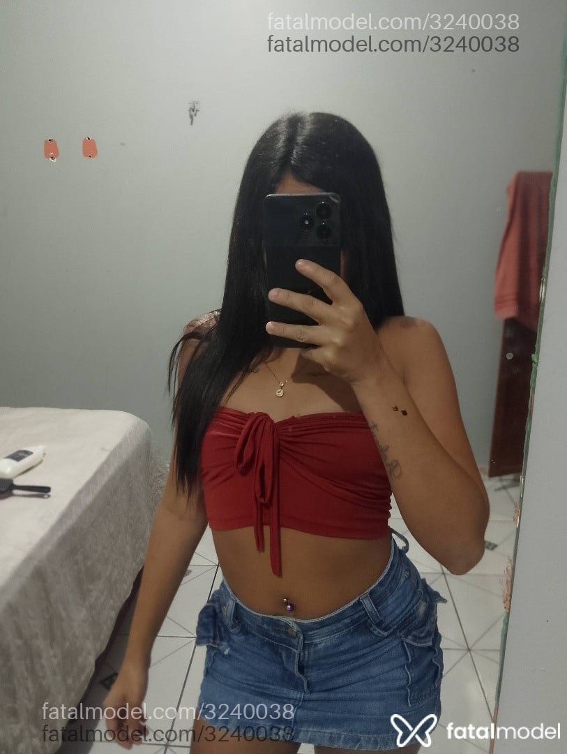 Acompanhante mulher morena (o) de olhos pretos em Pacajá Acompanhante mulher morena (o) de olhos pretos em Pacajá - Rebeka