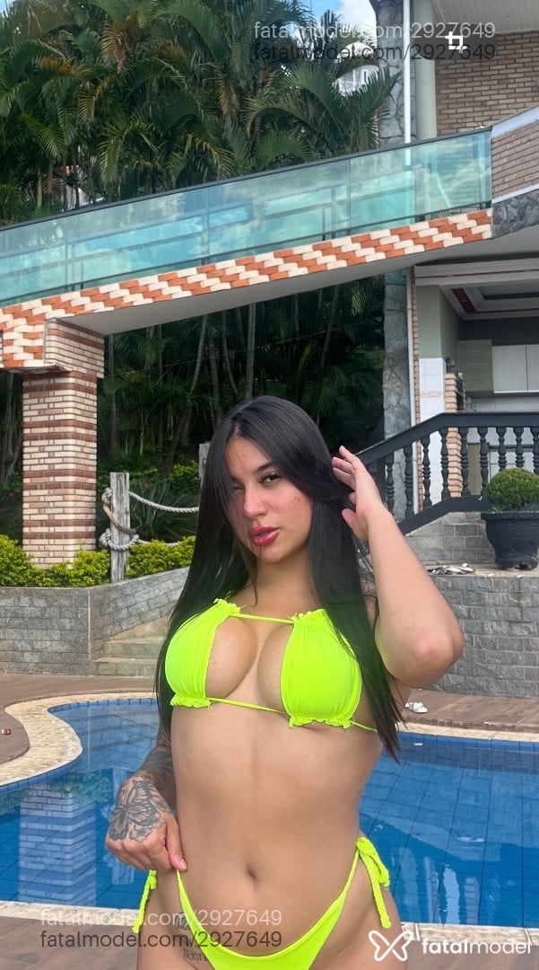 Acompanhante mulher morena (o) de olhos pretos em São Paulo - Larissa Miranda