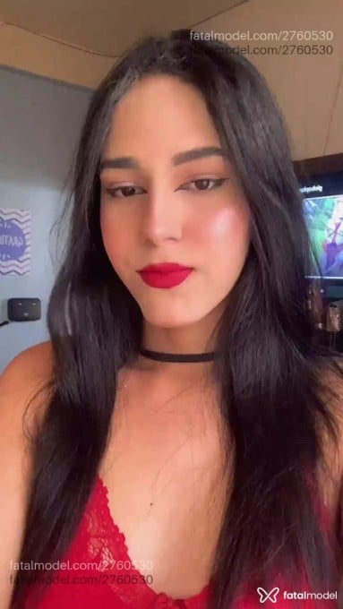 Acompanhante mulher trans morena (o) de olhos castanhos em Ji-Paraná Acompanhante mulher trans morena (o) de olhos castanhos em Ji-Paraná - Angel