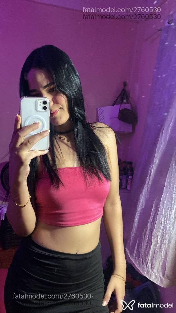 Acompanhante mulher trans morena (o) de olhos castanhos - Angel