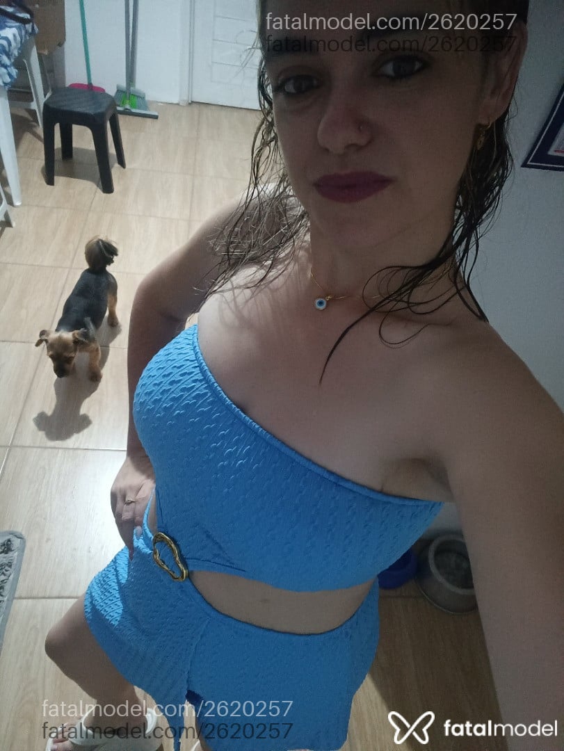 Acompanhante mulher morena (o) de olhos mel em Porto Alegre - Alícia Rocha