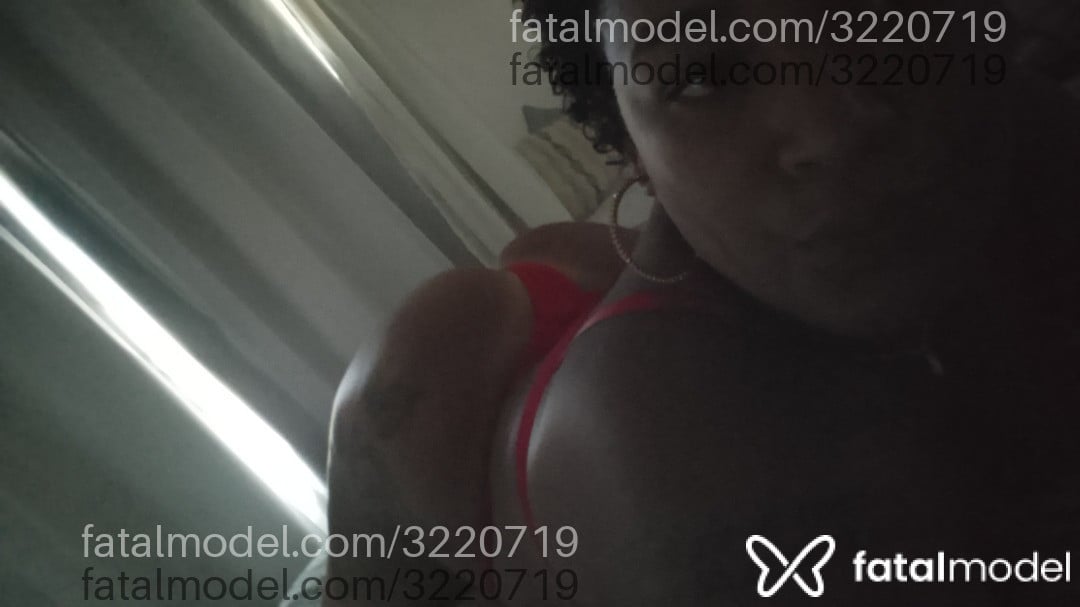Acompanhante mulher morena (o) de olhos castanhos em Campos dos Goytacazes Acompanhante mulher morena (o) de olhos castanhos em Campos dos Goytacazes - Vanessa Siuza