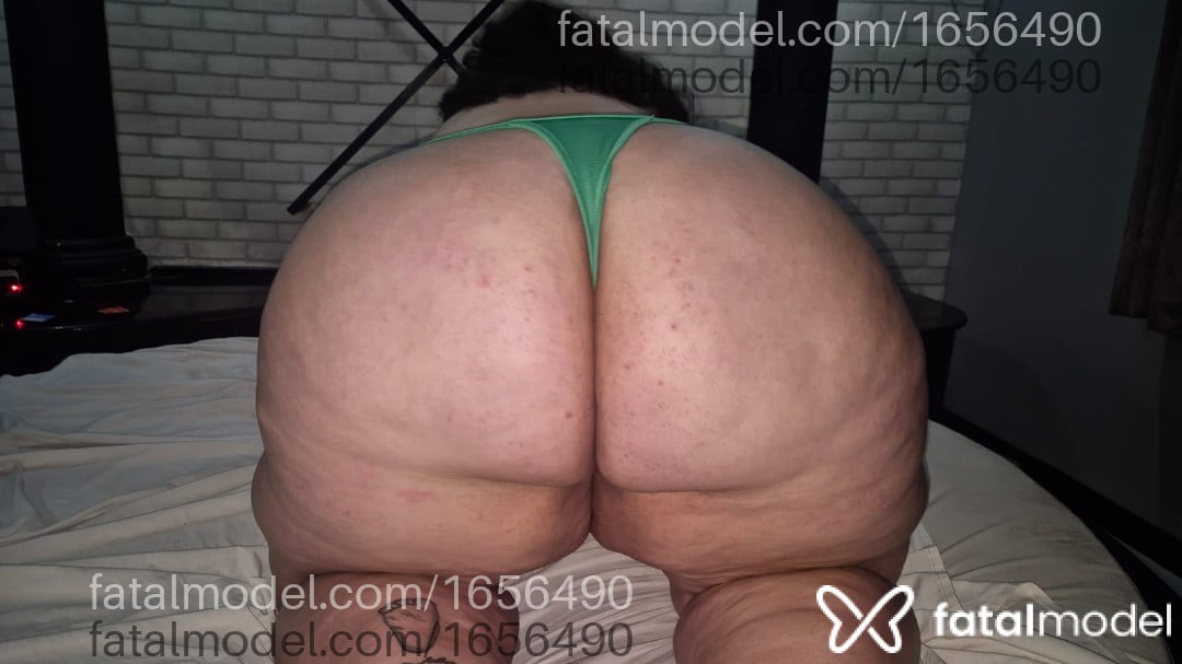 Acompanhante mulher morena (o) de olhos castanhos em Sapiranga Acompanhante mulher morena (o) de olhos castanhos em Sapiranga - Suagordinha