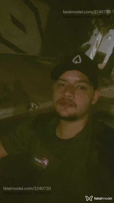Acompanhante homem morena (o) de olhos castanhos em Goiânia - Mr Carfer