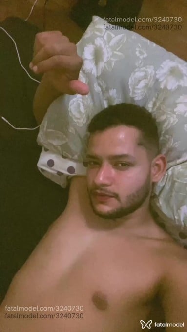 Acompanhante homem morena (o) de olhos castanhos em Goiânia - Mr Carfer