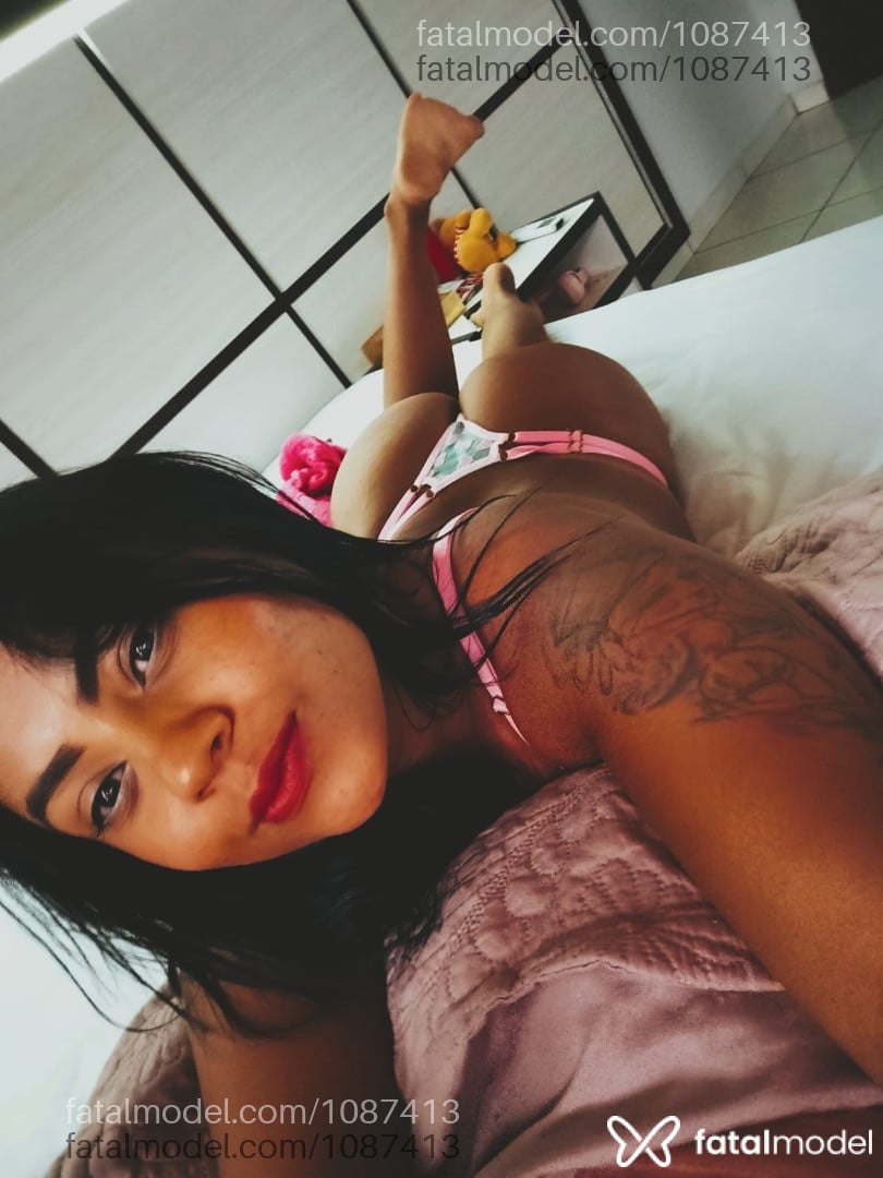 Acompanhante mulher morena (o) de olhos castanhos em Novo Progresso Acompanhante mulher morena (o) de olhos castanhos em Novo Progresso - Lua