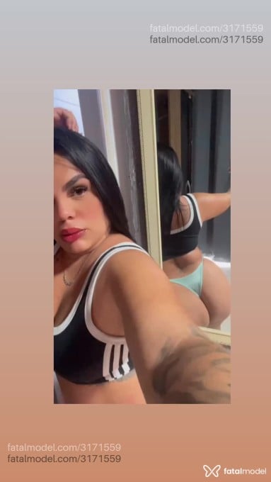 Acompanhante mulher morena (o) de olhos castanhos em Niterói Acompanhante mulher morena (o) de olhos castanhos em Niterói - ísis Fortunato