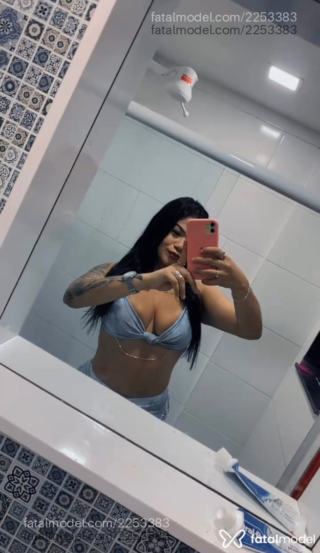 Acompanhante mulher morena (o) de olhos pretos em Rio de Janeiro - Sara Lemos
