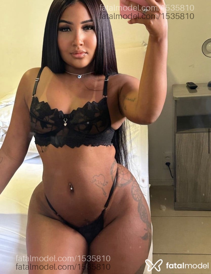 Acompanhante mulher morena (o) de olhos pretos em Rio de Janeiro - Estrela