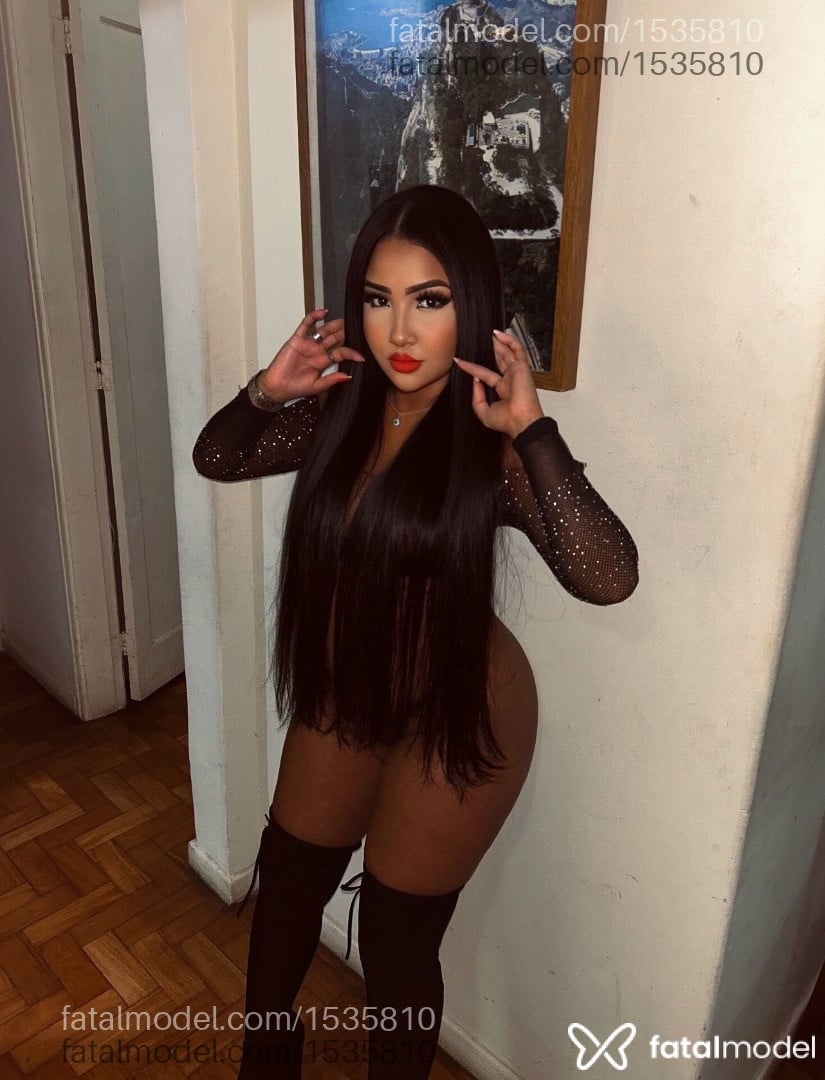 Acompanhante mulher morena (o) de olhos pretos em Rio de Janeiro - Estrela