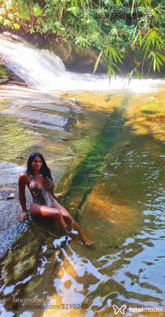 Acompanhante não-binário morena (o) de olhos pretos em Rio de Janeiro - Indya Kumar