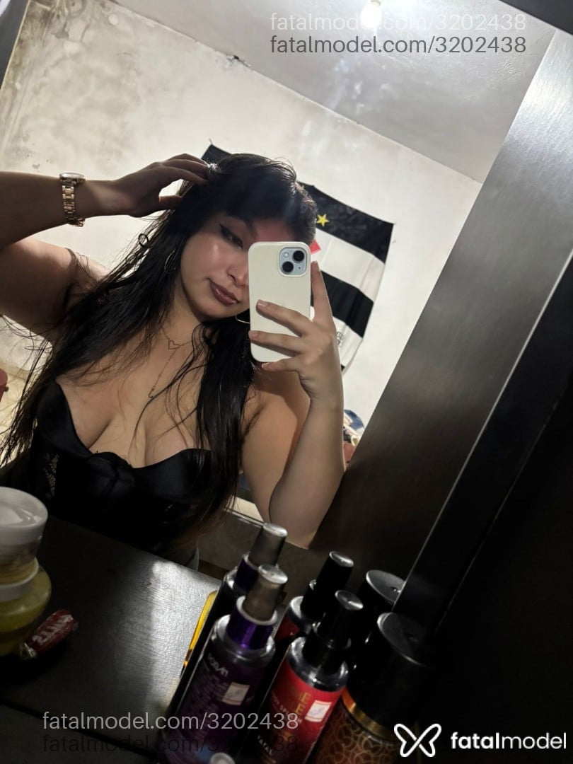 Acompanhante mulher morena (o) de olhos castanhos em São Paulo - Gabriella